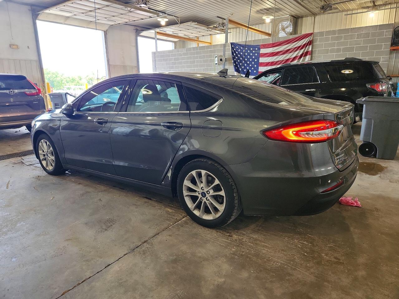 2020 FORD FUSION SE — снимка 2