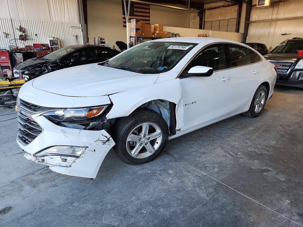 2020 CHEVROLET MALIBU LS