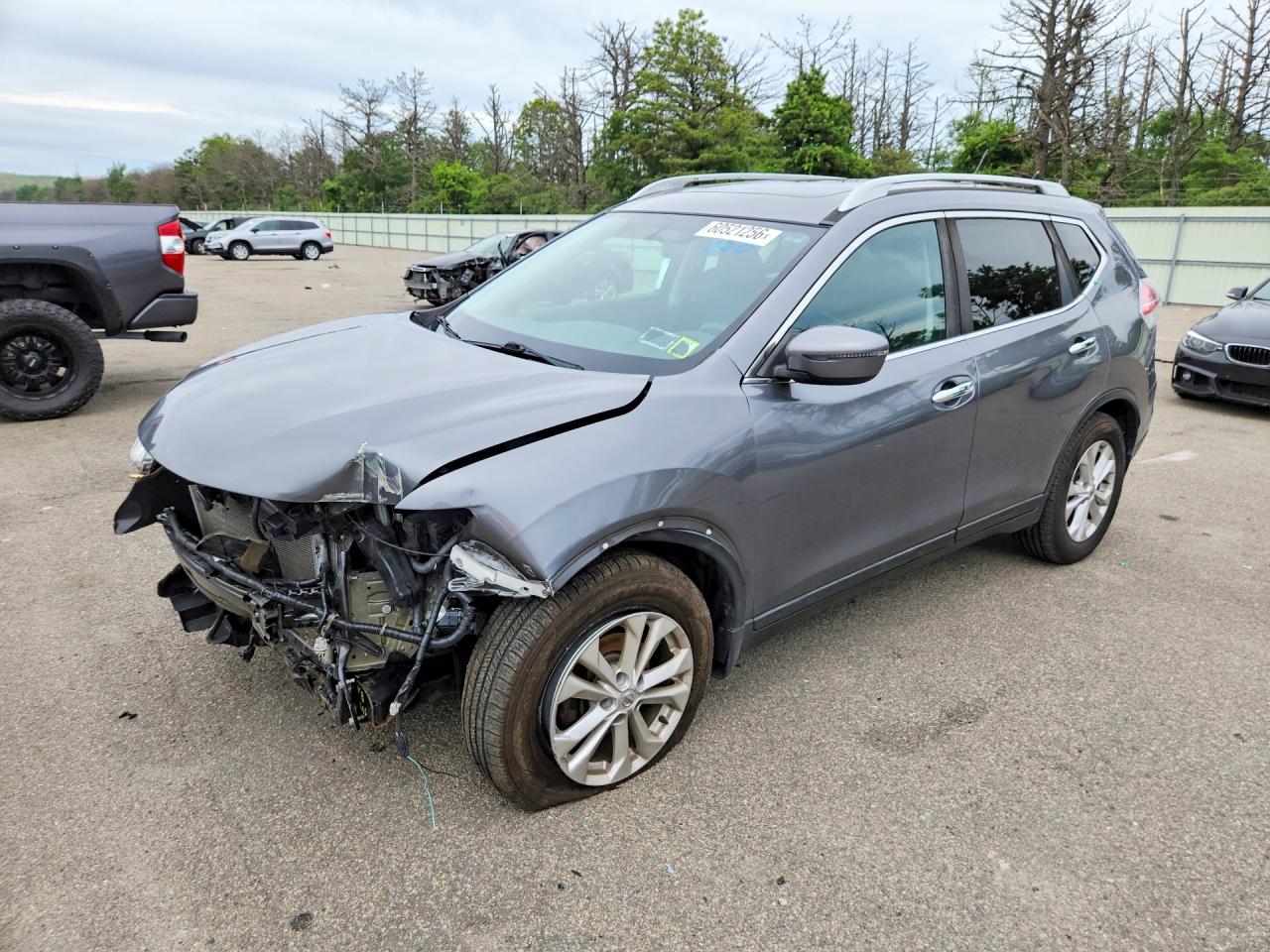 2016 NISSAN ROGUE SV