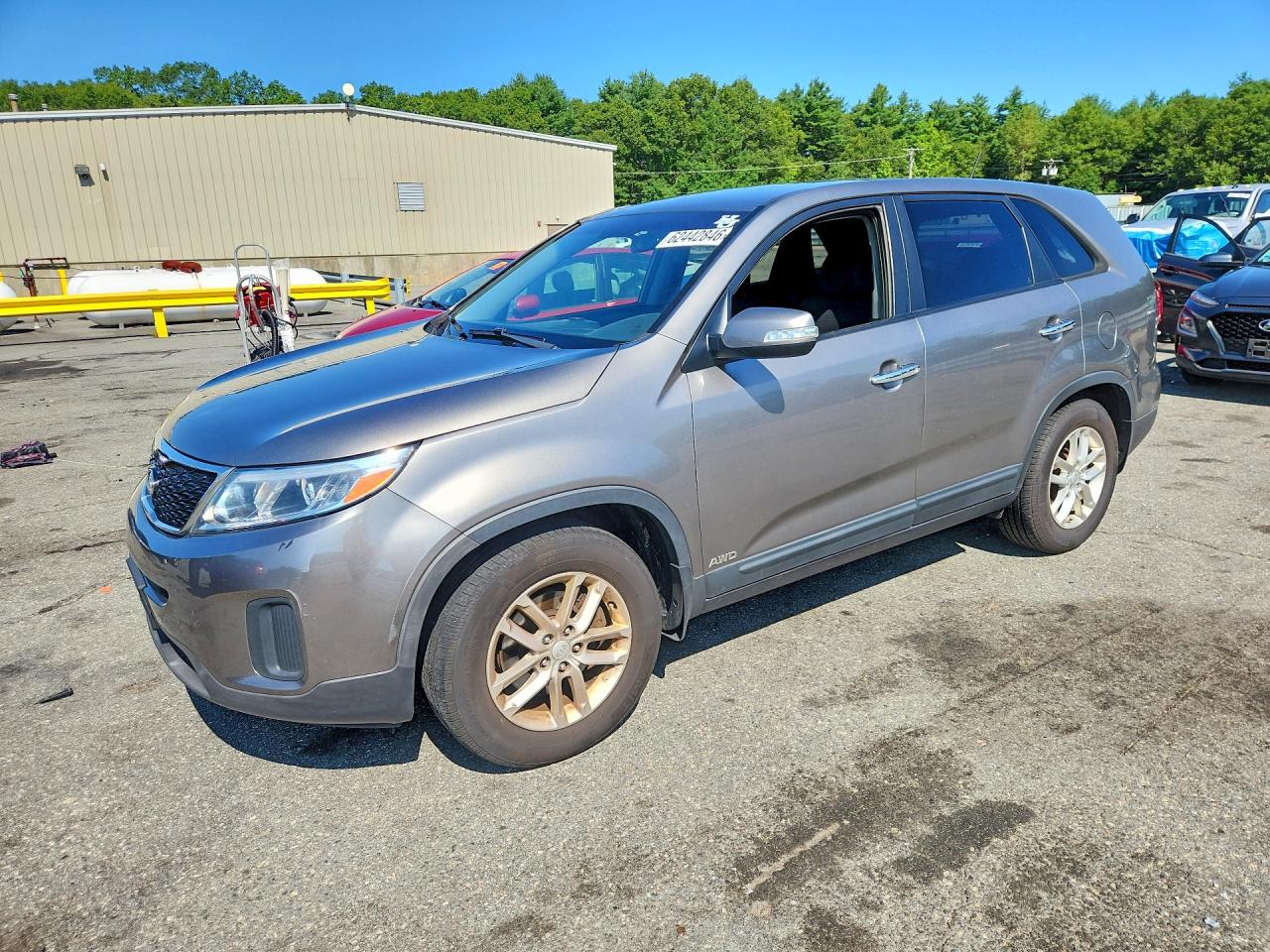 2015 KIA SORENTO LX
