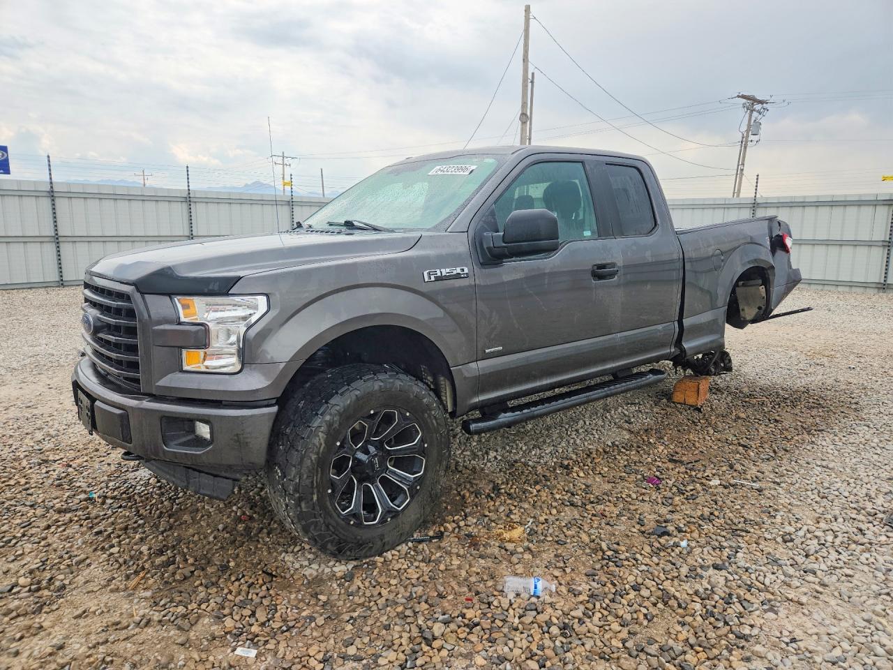 2017 FORD F150 SUPER CAB
