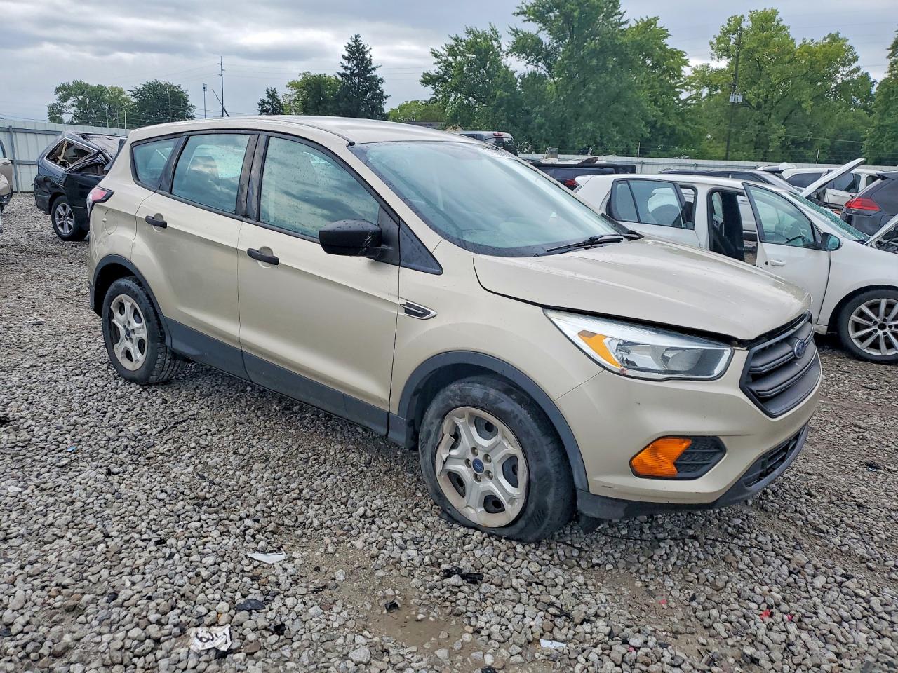 2017 FORD ESCAPE S — снимка 4