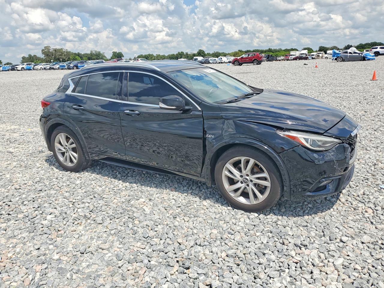 2018 INFINITI QX30 ESSENTIAL — снимка 4