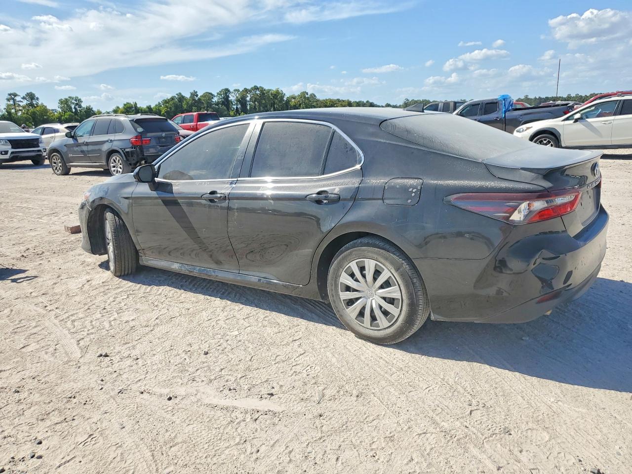 2023 TOYOTA CAMRY LE — снимка 2
