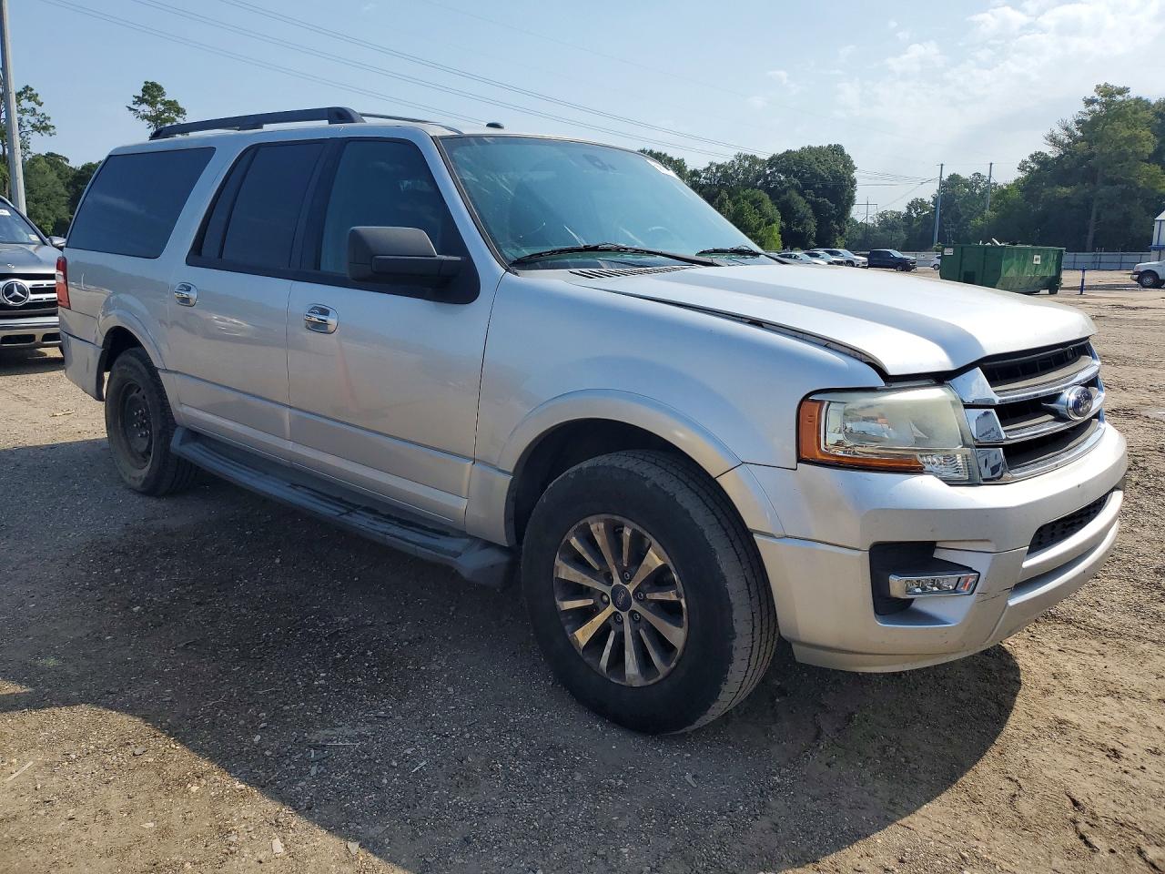 2017 FORD EXPEDITION EL XLT — снимка 4