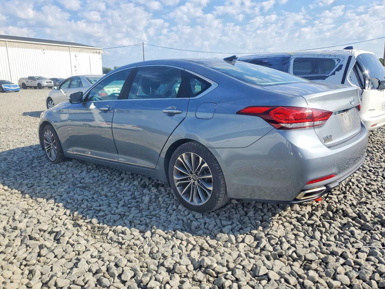 2016 HYUNDAI GENESIS 3.8L — снимка 2