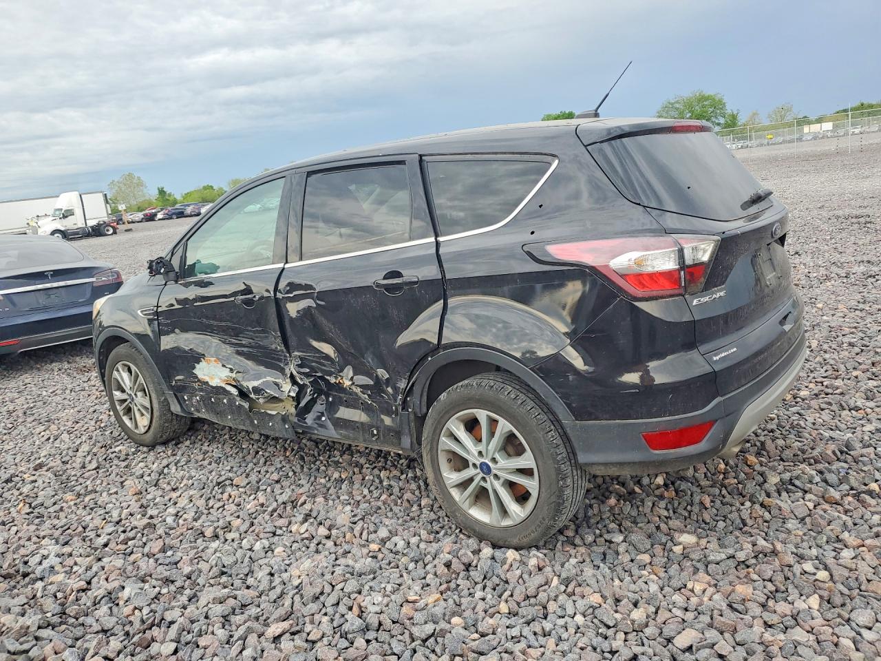 2017 FORD ESCAPE SE — снимка 2