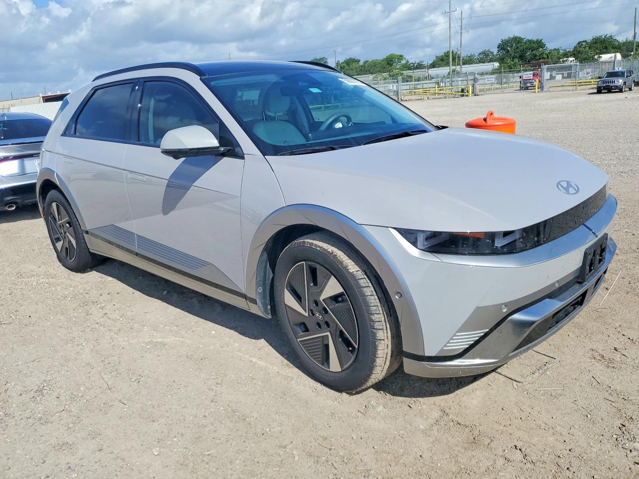 2025 HYUNDAI IONIQ 5 LIMITED — снимка 4