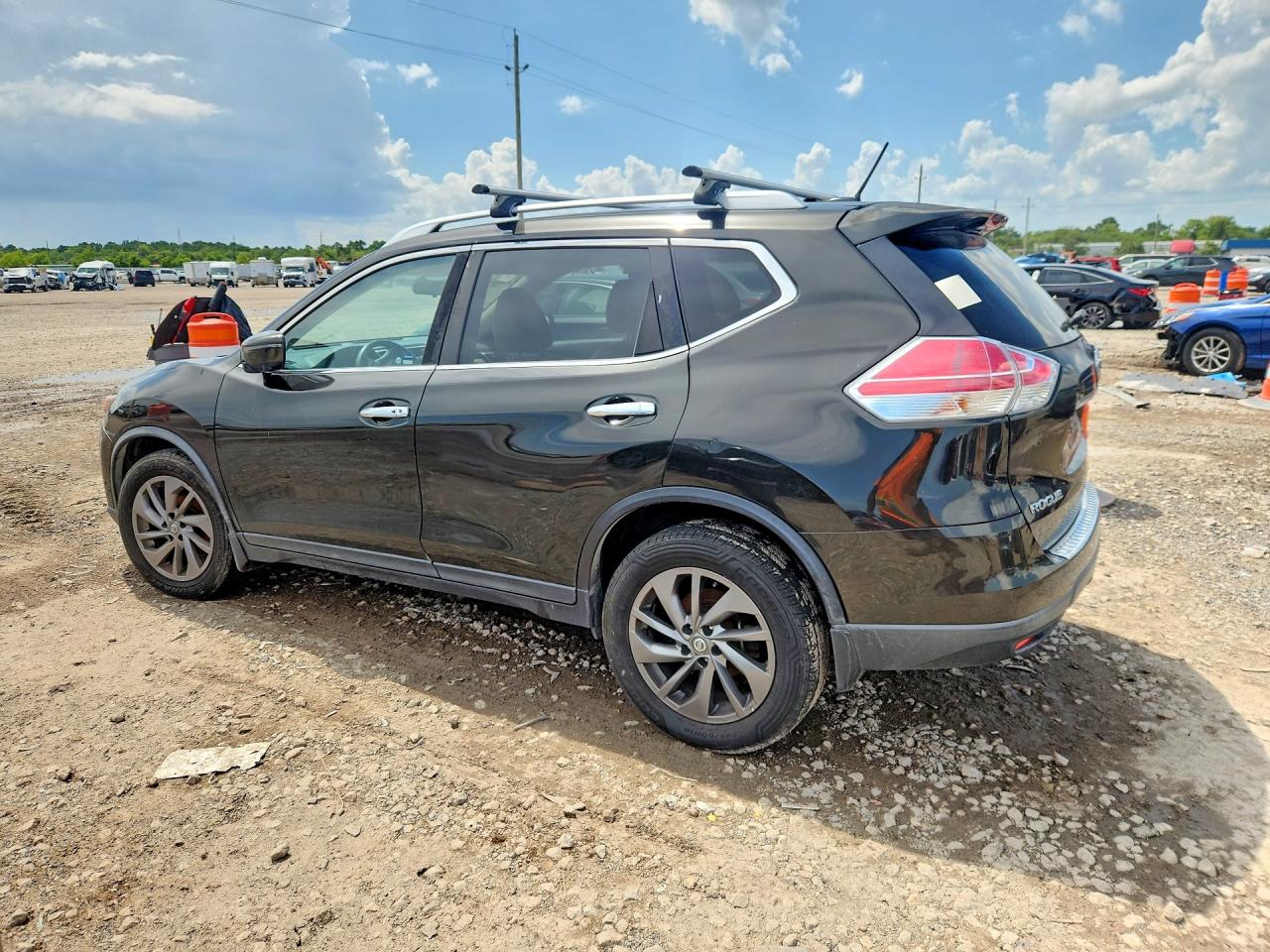 2016 NISSAN ROGUE SL — снимка 2