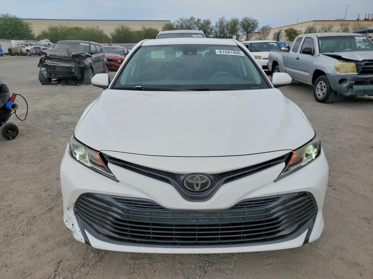 2019 TOYOTA CAMRY LE — снимка 5