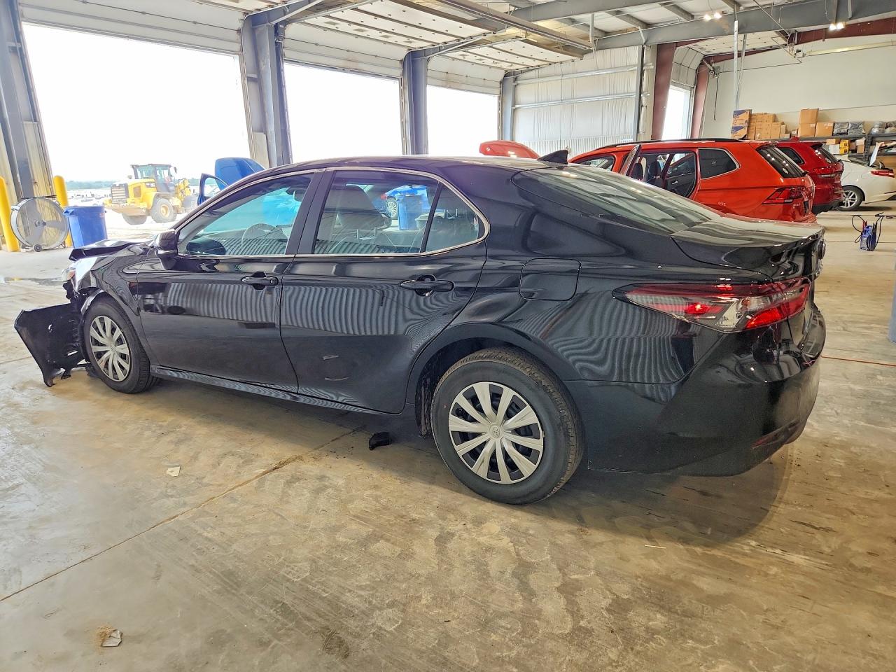 2024 TOYOTA CAMRY LE — снимка 2