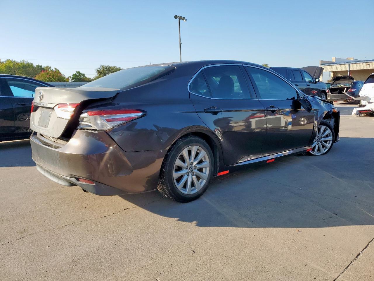 2018 TOYOTA CAMRY L L — снимка 3