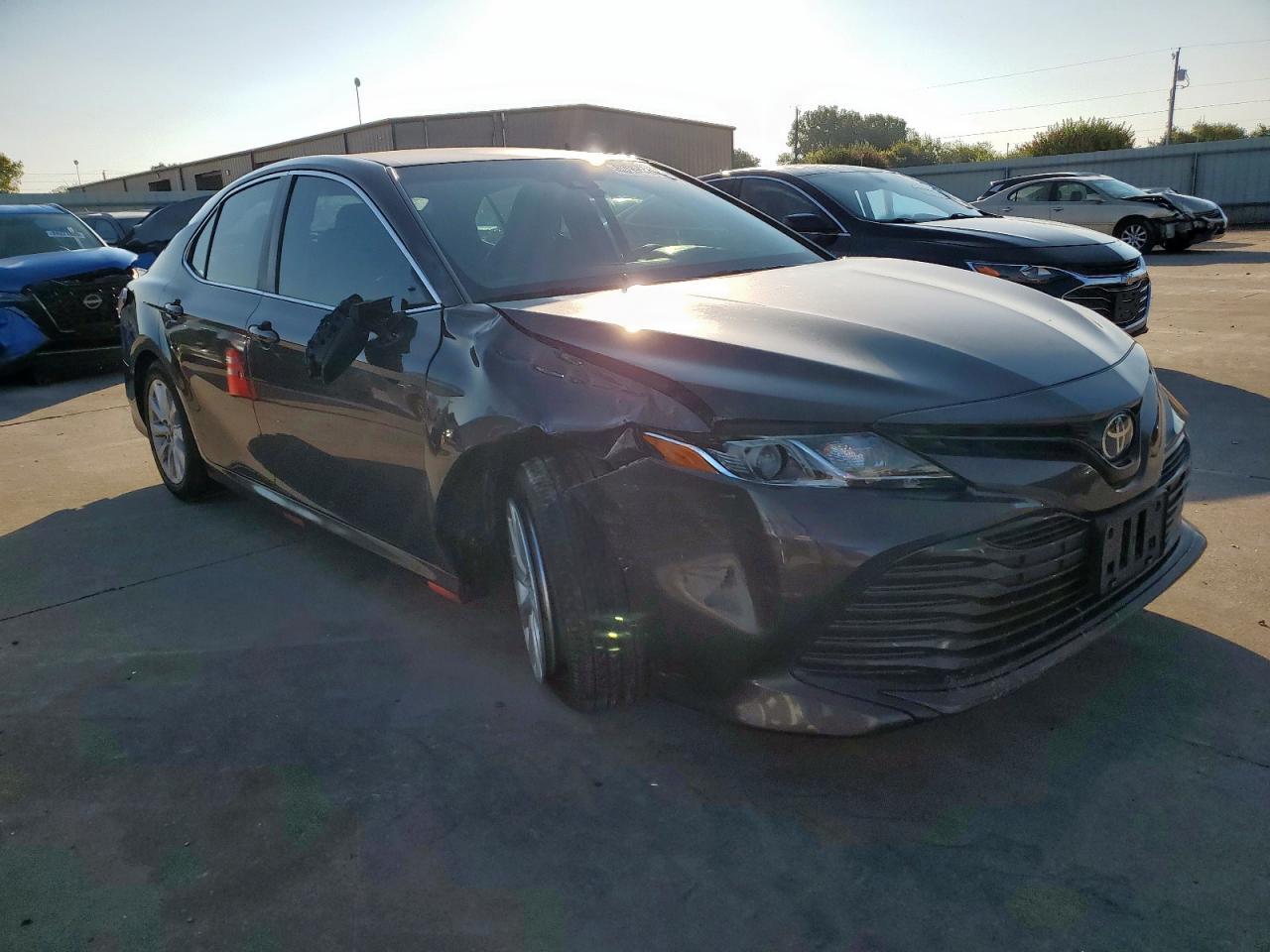 2018 TOYOTA CAMRY L L — снимка 4