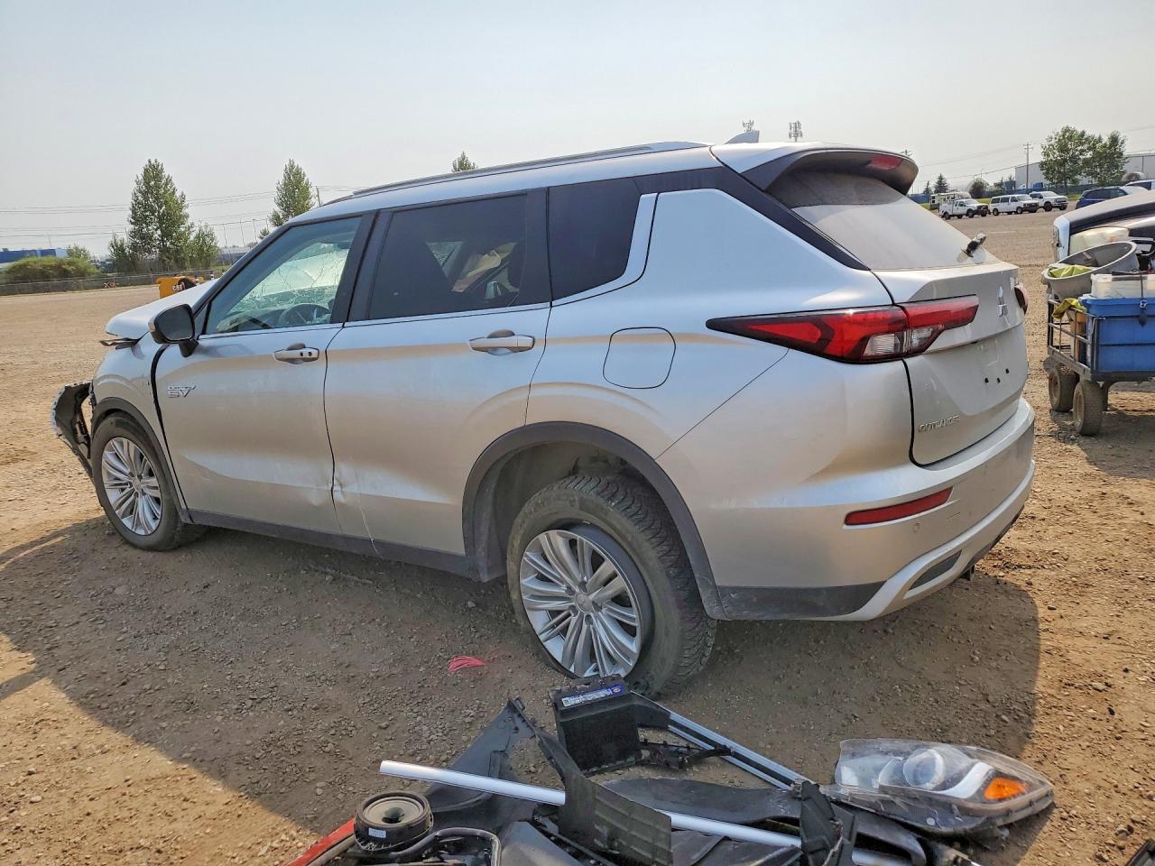2024 MITSUBISHI OUTLANDER SE — снимка 2