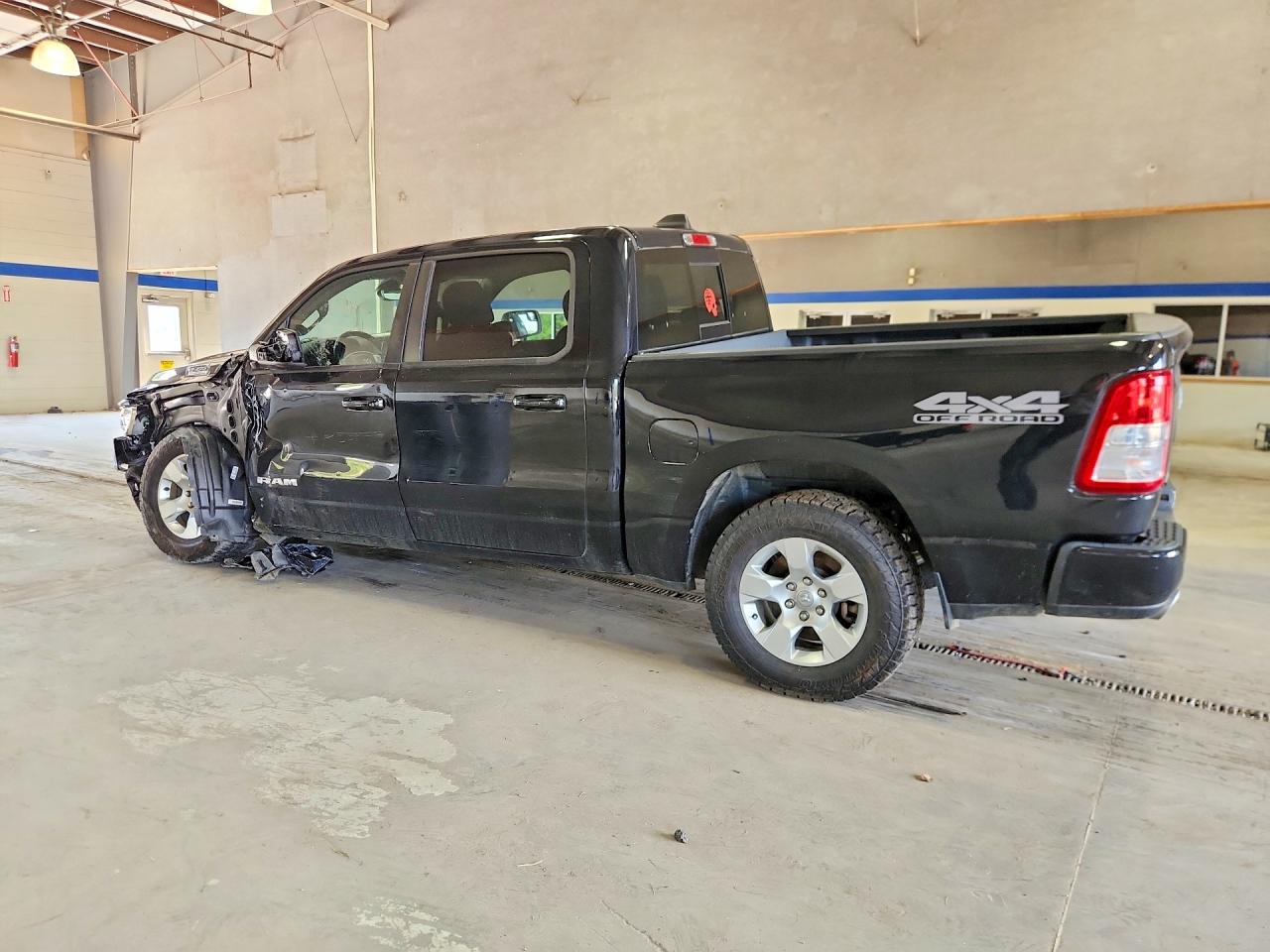 2021 RAM 1500 BIG HORN/LONE STAR — снимка 2