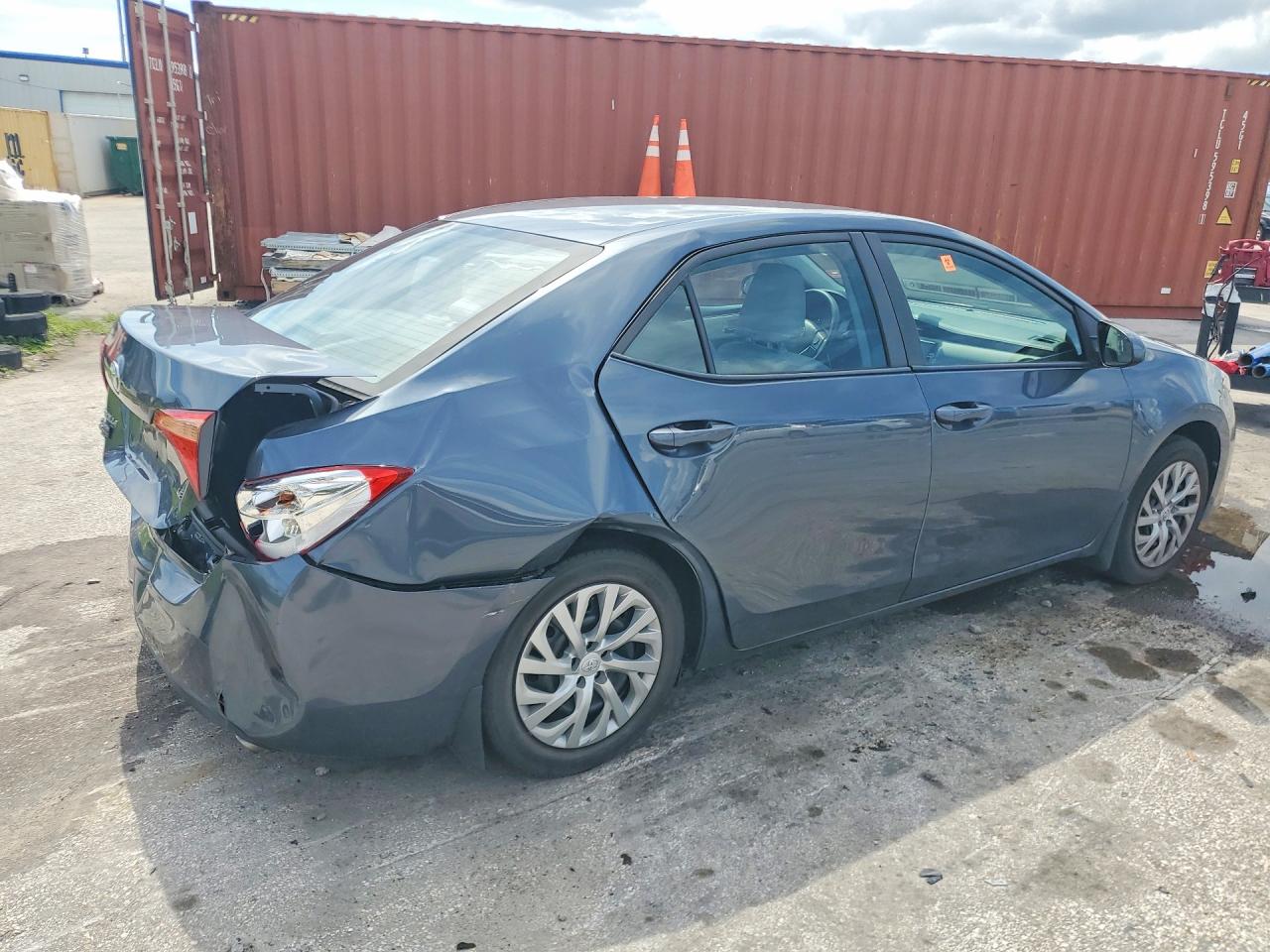 2017 TOYOTA COROLLA LE — снимка 3