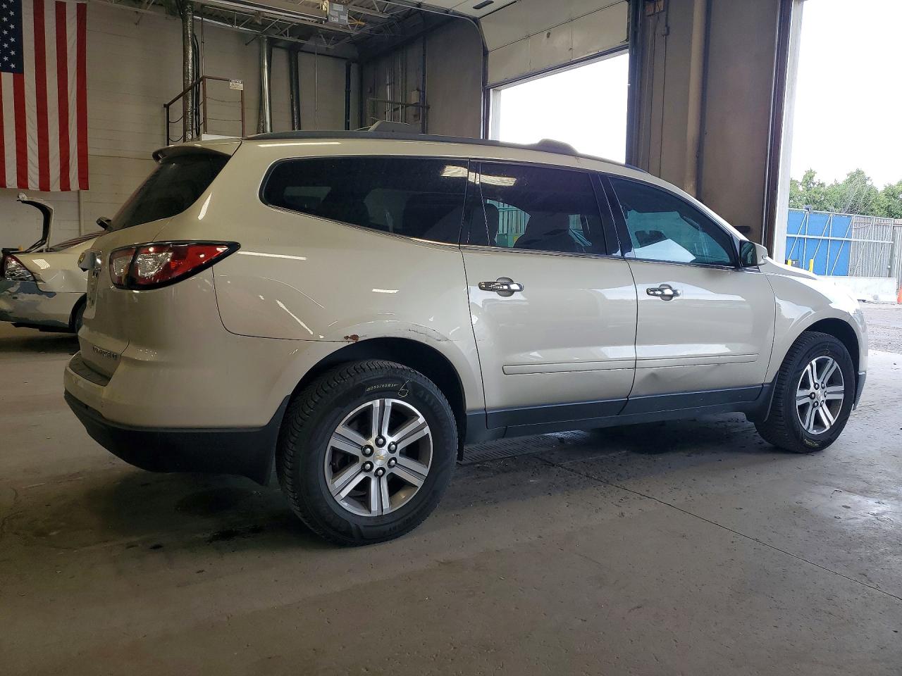 2015 CHEVROLET TRAVERSE LT — снимка 3