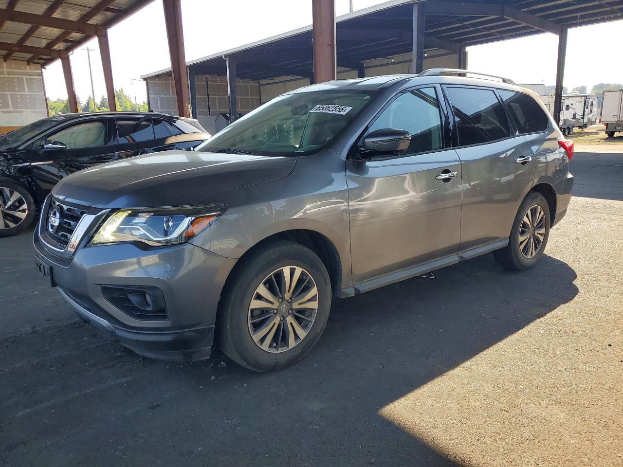 2017 NISSAN PATHFINDER SL