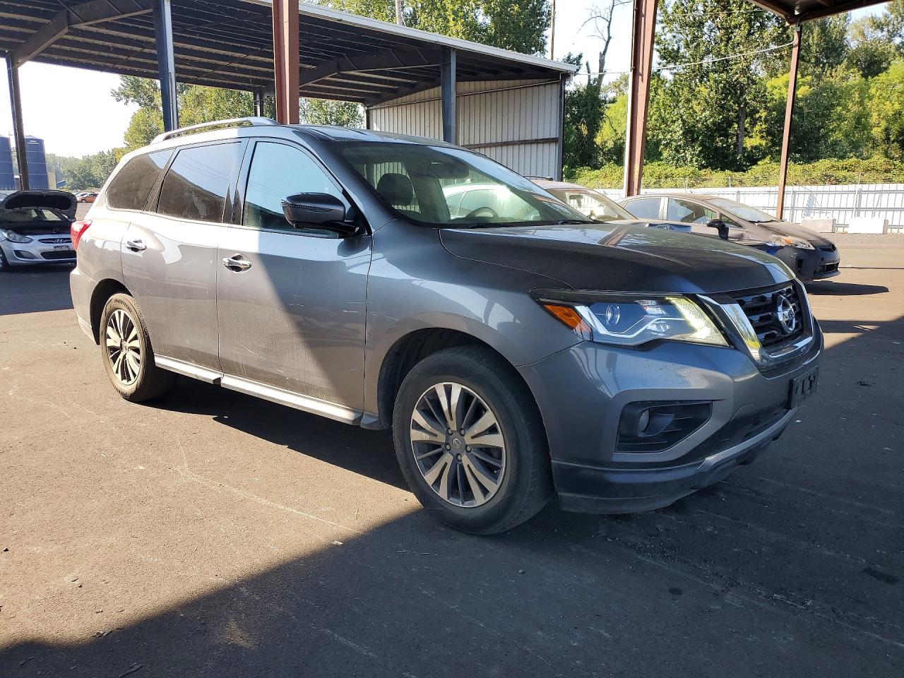 2017 NISSAN PATHFINDER SL — снимка 4
