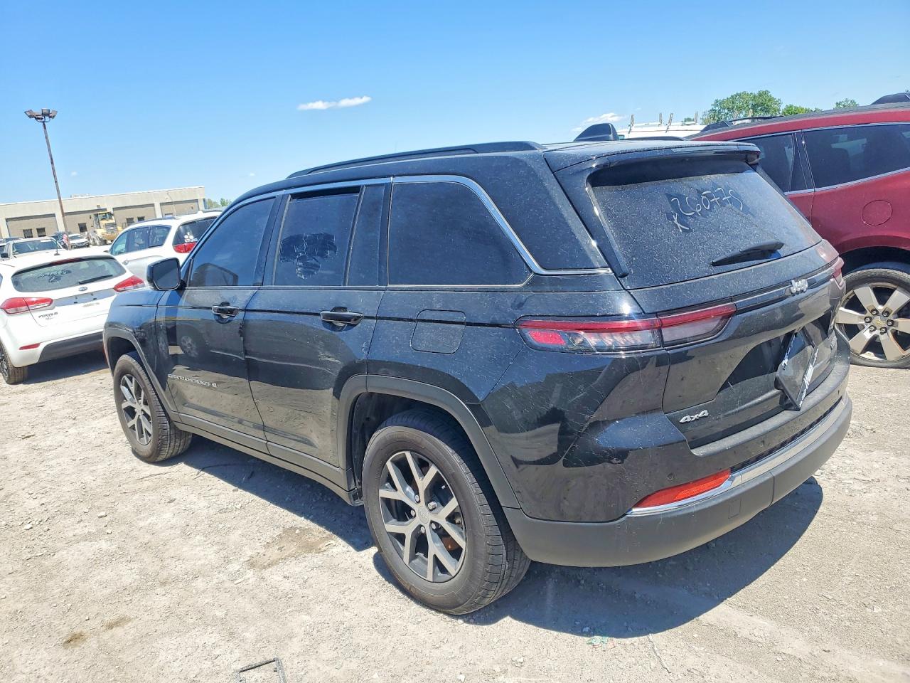 2024 JEEP GRAND CHEROKEE LIMITED — снимка 2