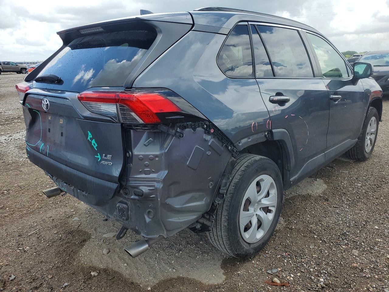 2020 TOYOTA RAV4 LE — снимка 3