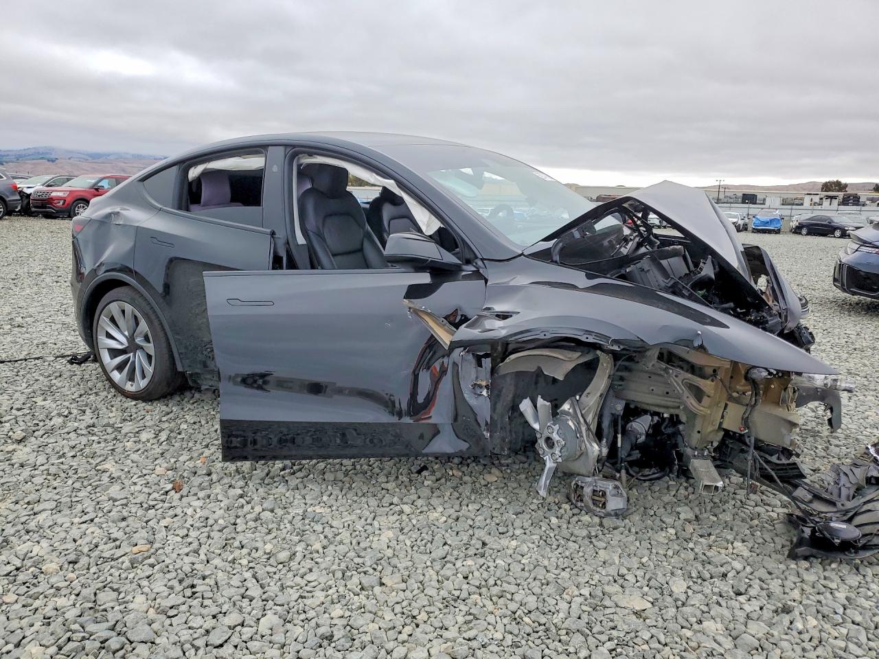 2026 TESLA MODEL Y — снимка 4