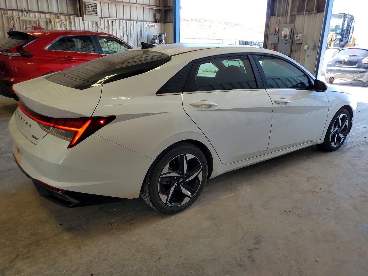 2021 HYUNDAI ELANTRA LIMITED — снимка 3