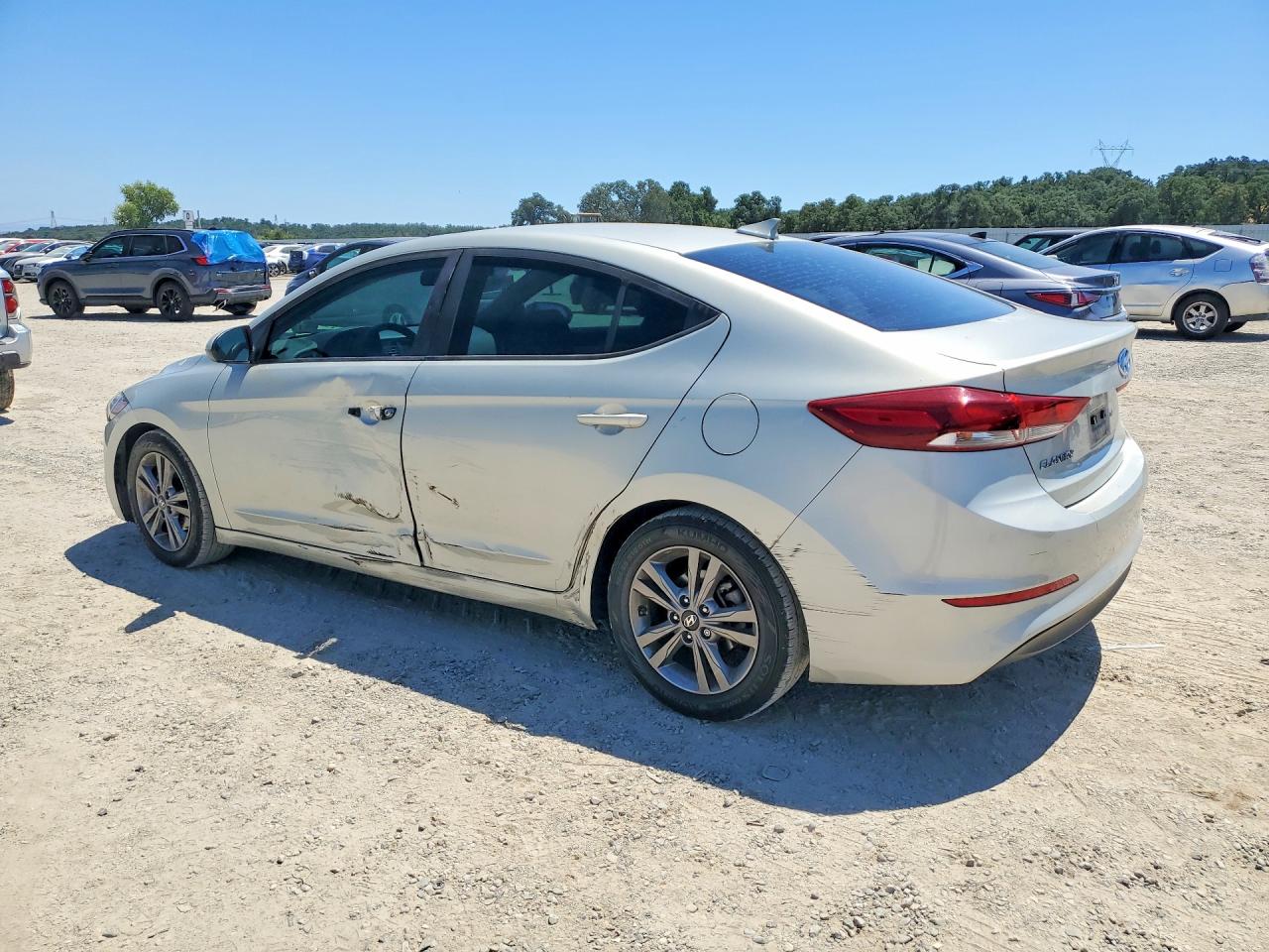2018 HYUNDAI ELANTRA SEL — снимка 2