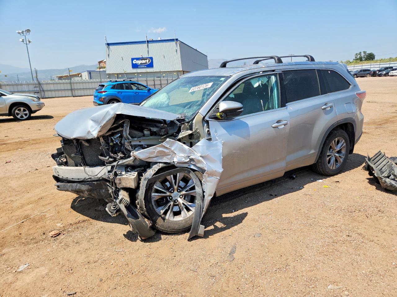2015 TOYOTA HIGHLANDER XLE