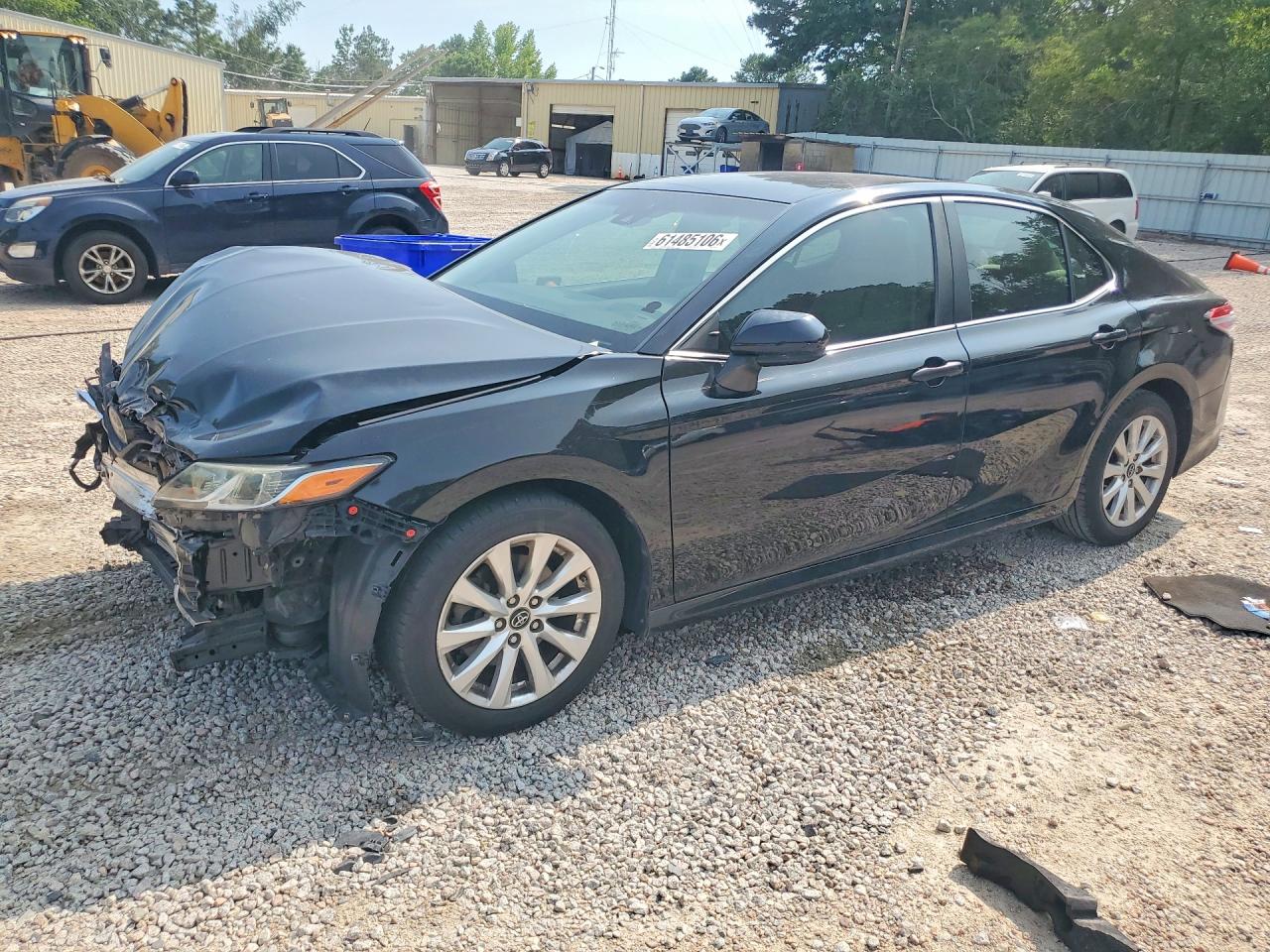 2018 TOYOTA CAMRY LE