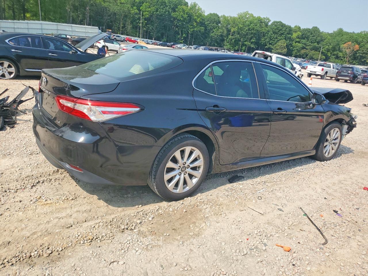 2018 TOYOTA CAMRY LE — снимка 3
