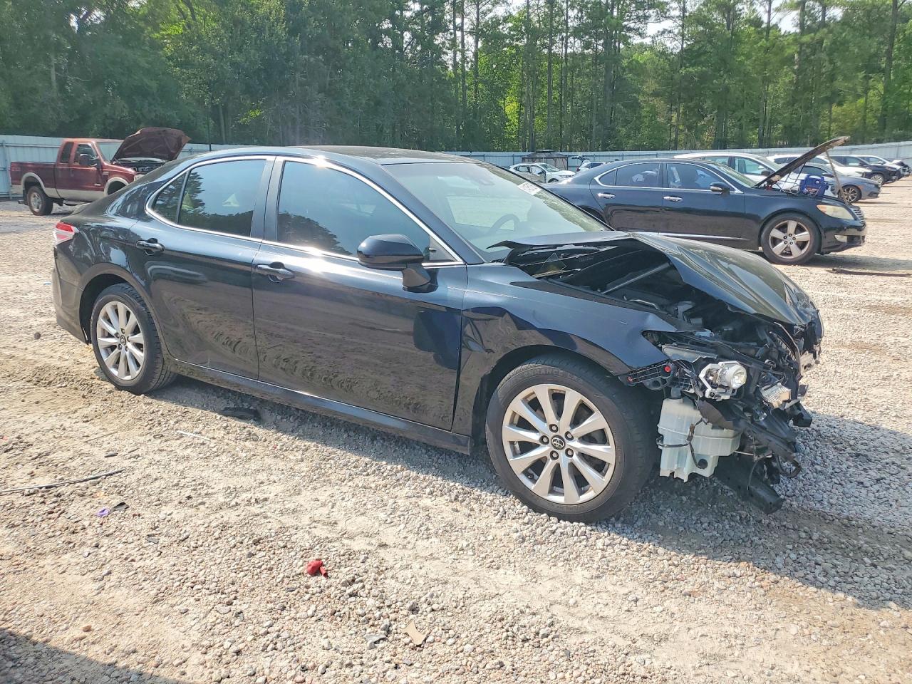2018 TOYOTA CAMRY LE — снимка 4