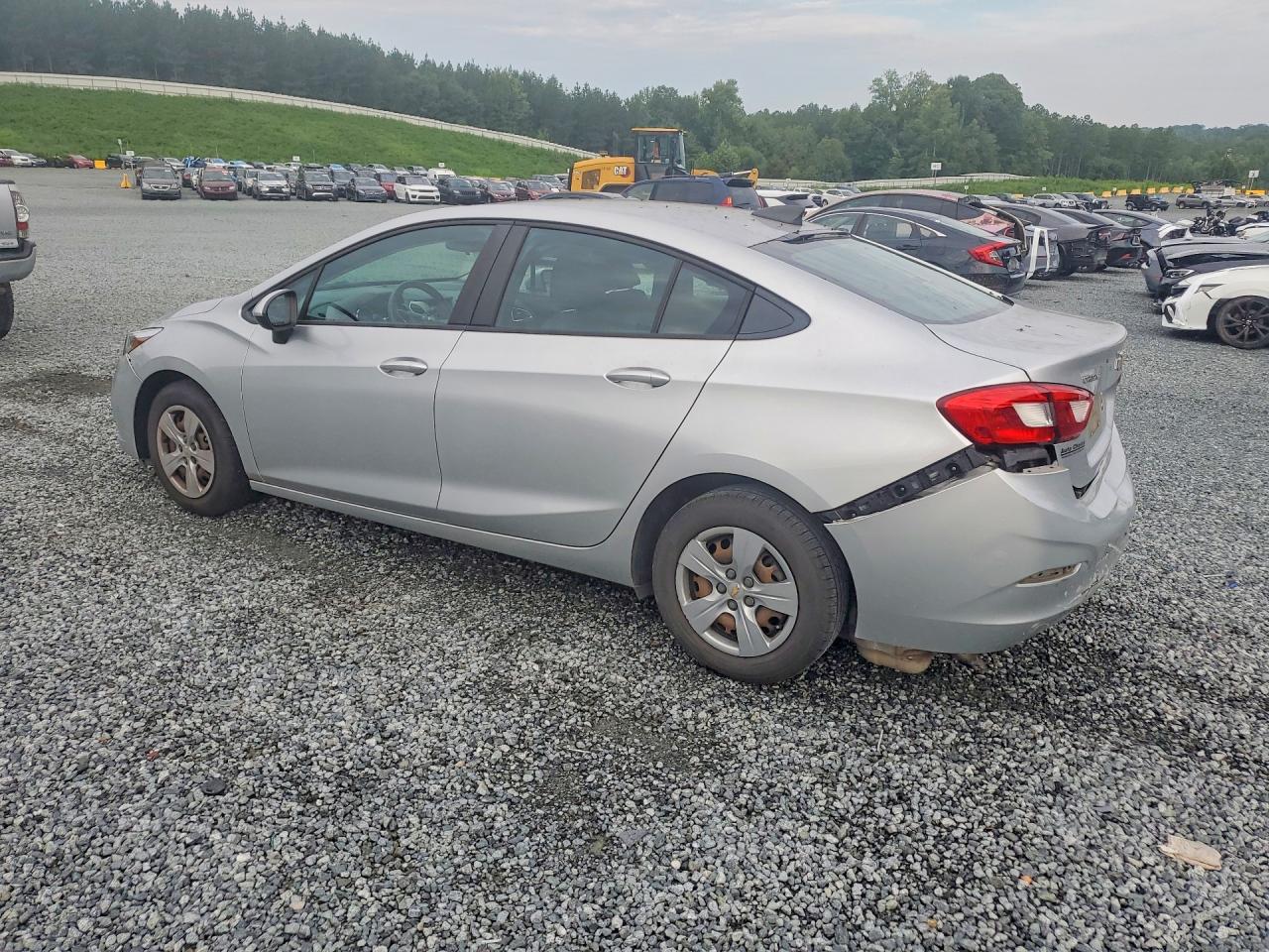 2018 CHEVROLET CRUZE LS — снимка 2