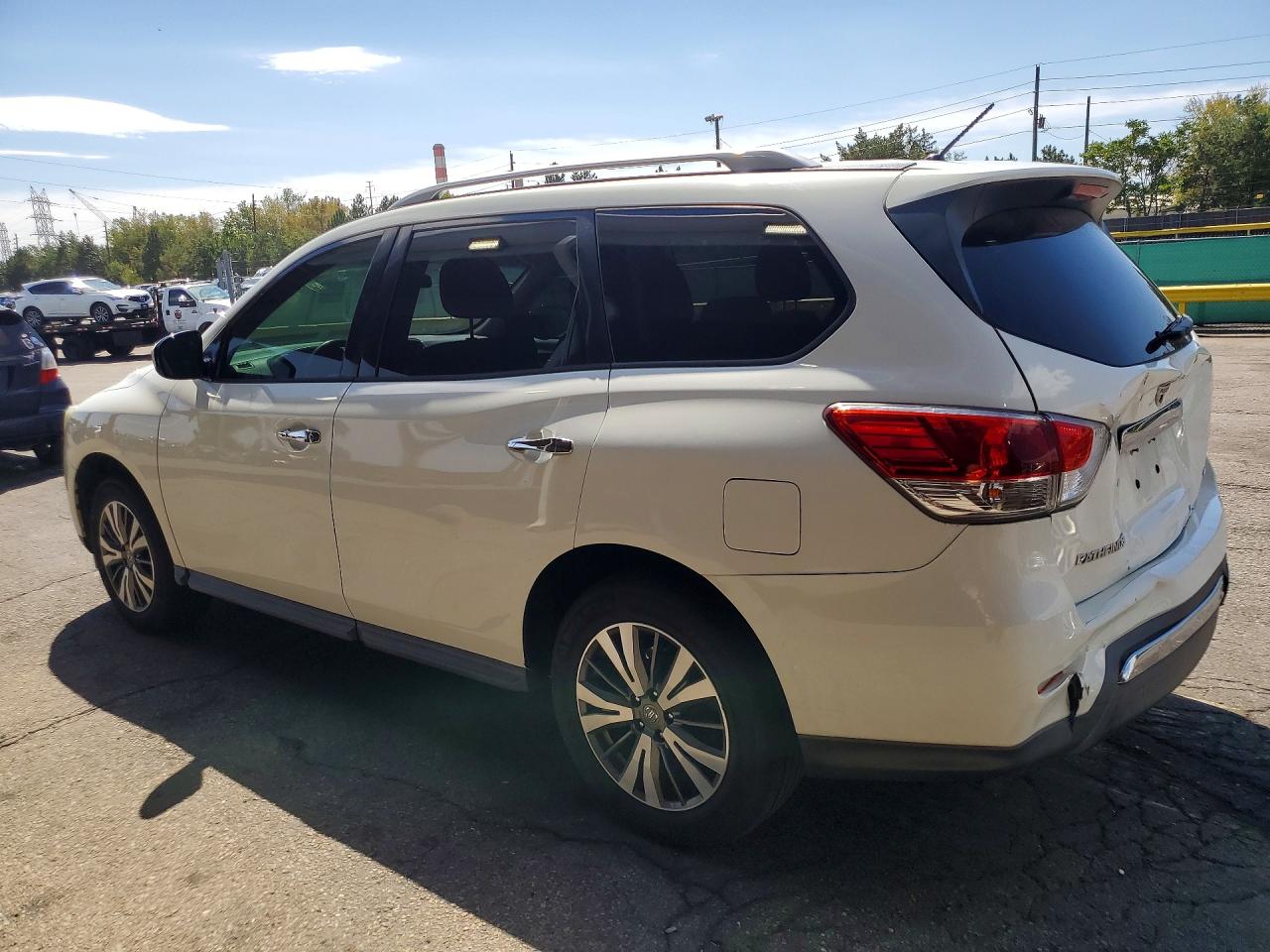 2016 NISSAN PATHFINDER S — снимка 2