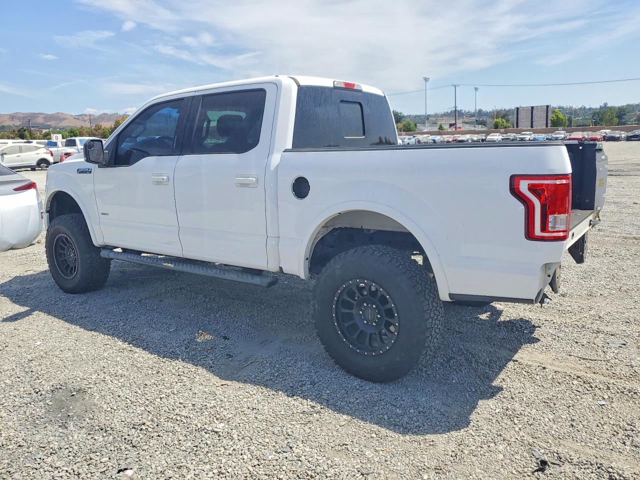 2017 FORD F150 SUPERCREW — снимка 2