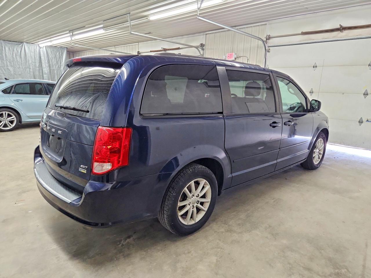 2015 DODGE GRAND CARAVAN SXT — снимка 3