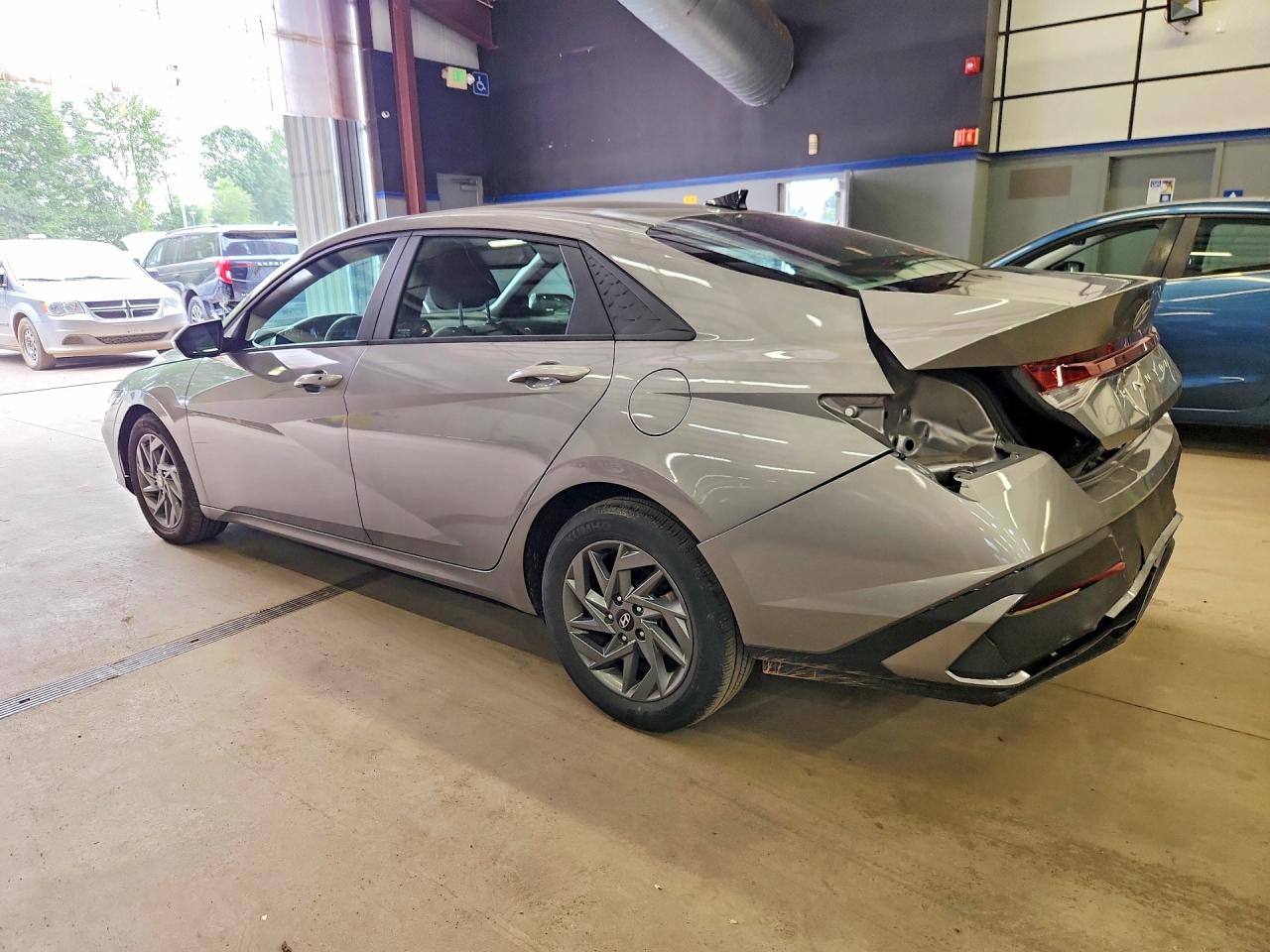 2024 HYUNDAI ELANTRA SEL — снимка 2