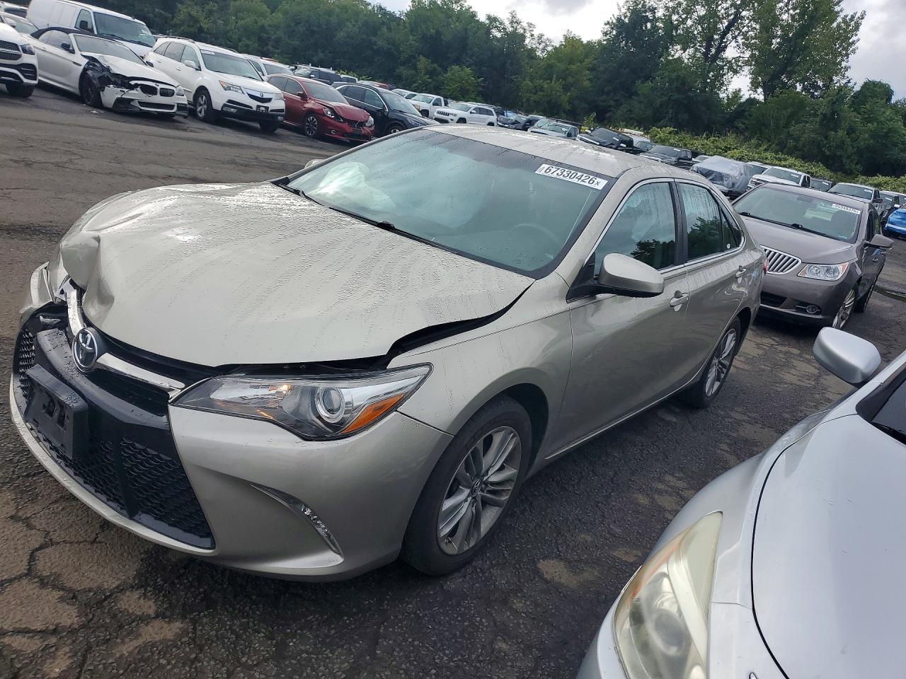2016 TOYOTA CAMRY SE