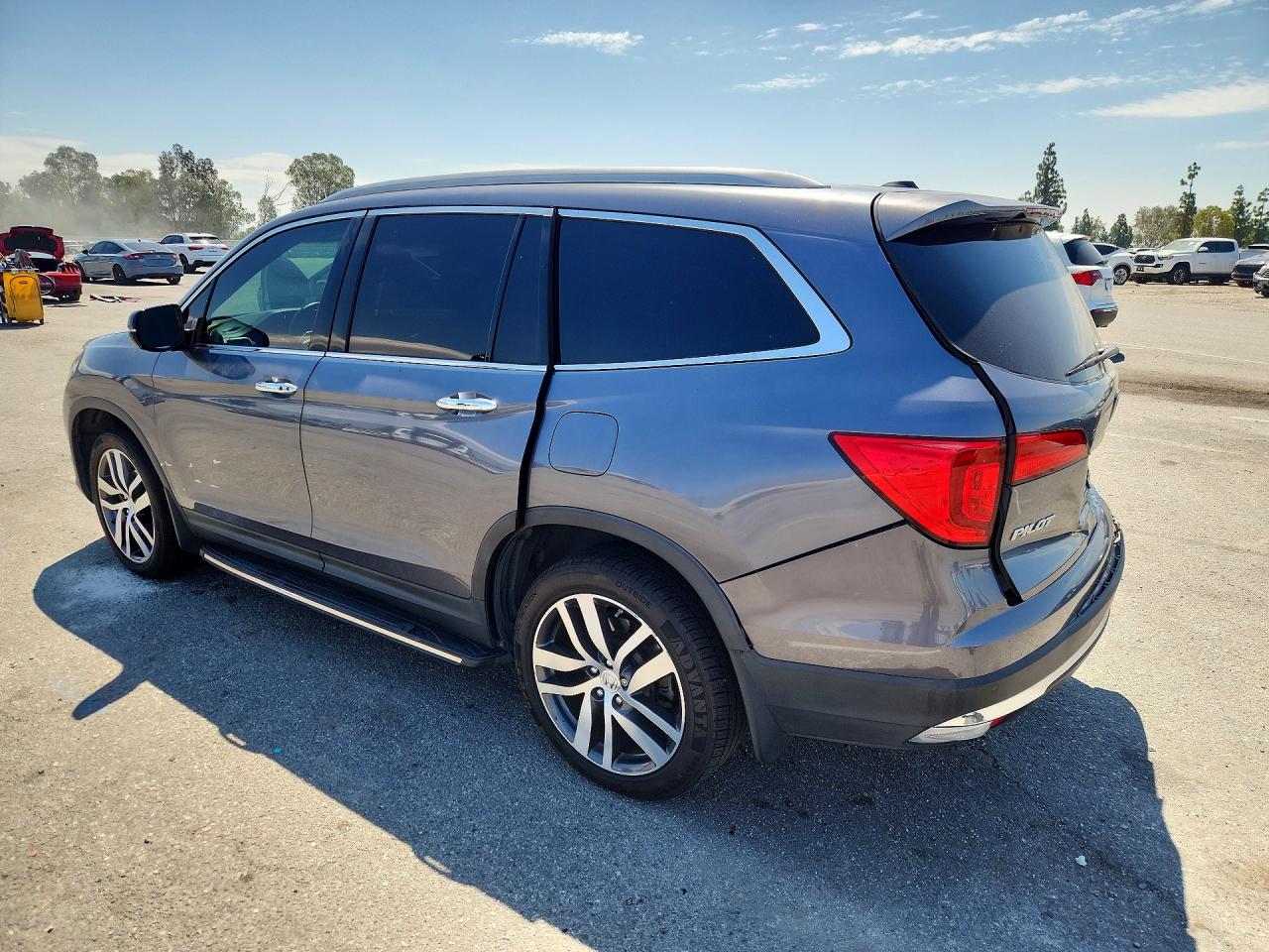 2016 HONDA PILOT TOURING — снимка 2