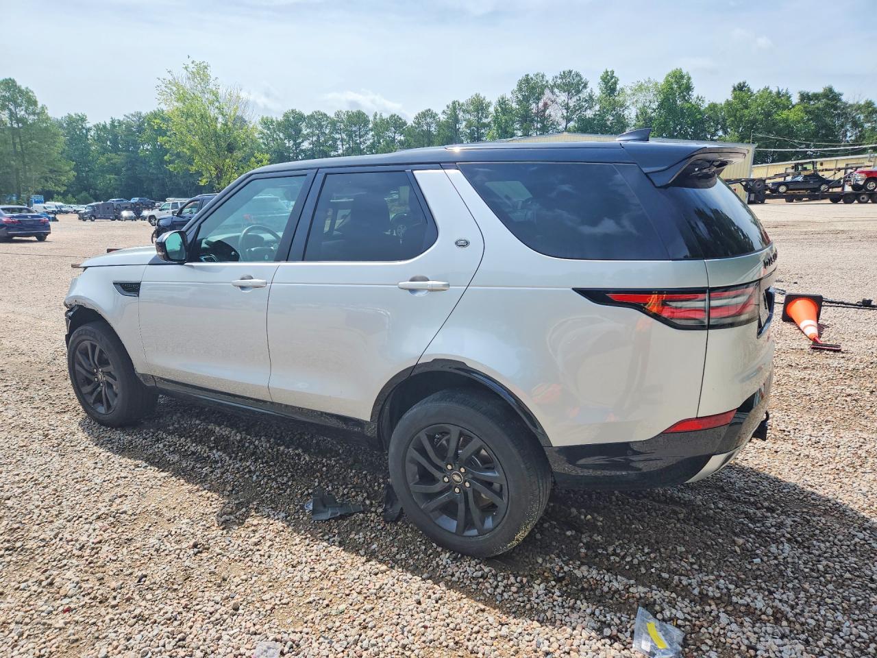 2020 LAND ROVER DISCOVERY HSE — снимка 2
