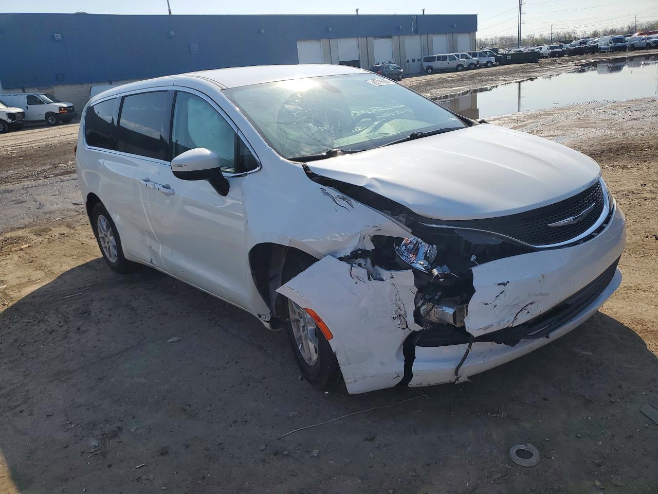2017 CHRYSLER PACIFICA TOURING — снимка 4