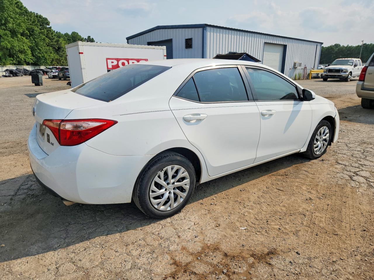 2018 TOYOTA COROLLA LE — снимка 3