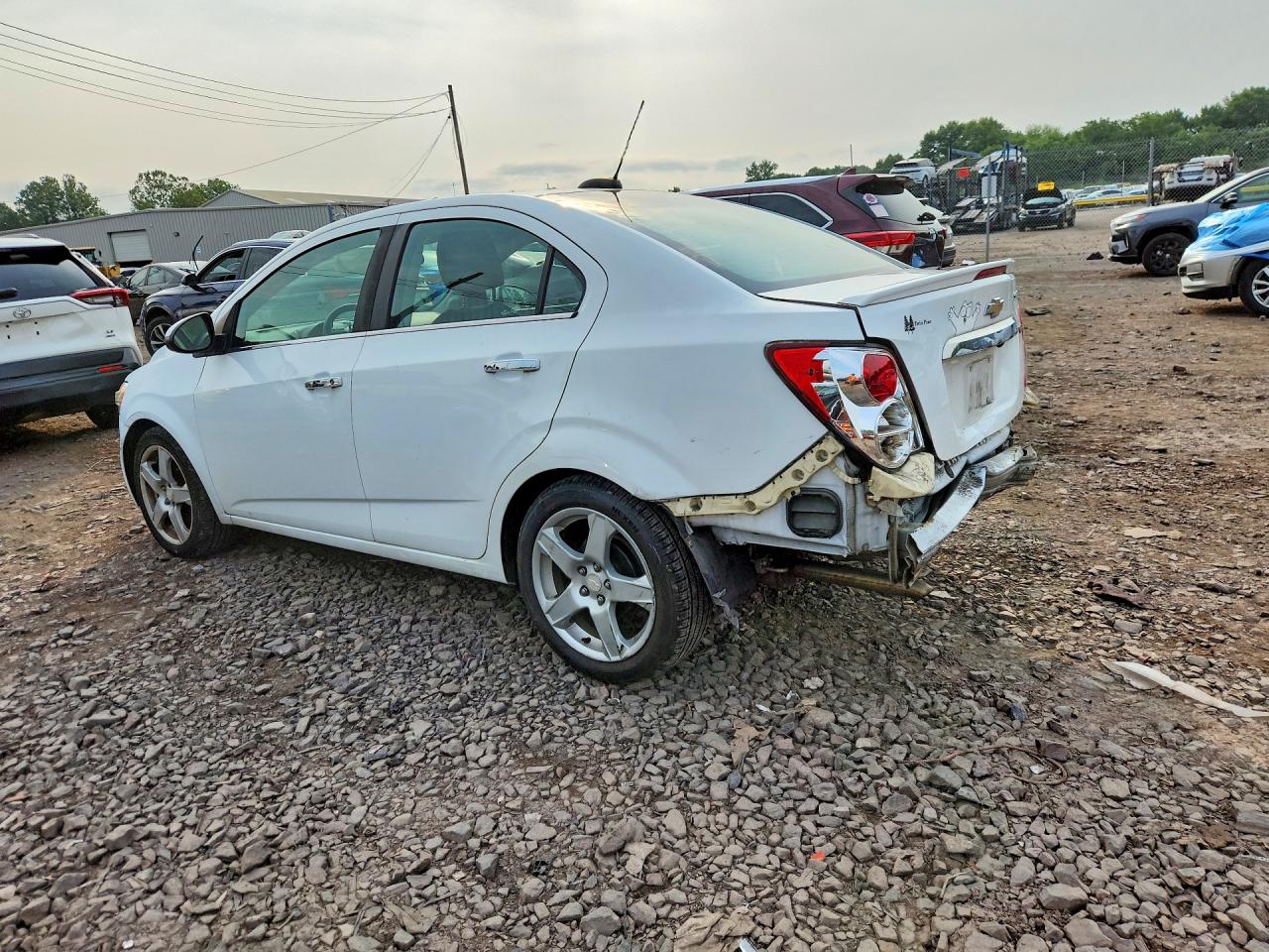 2016 CHEVROLET SONIC LTZ — снимка 2