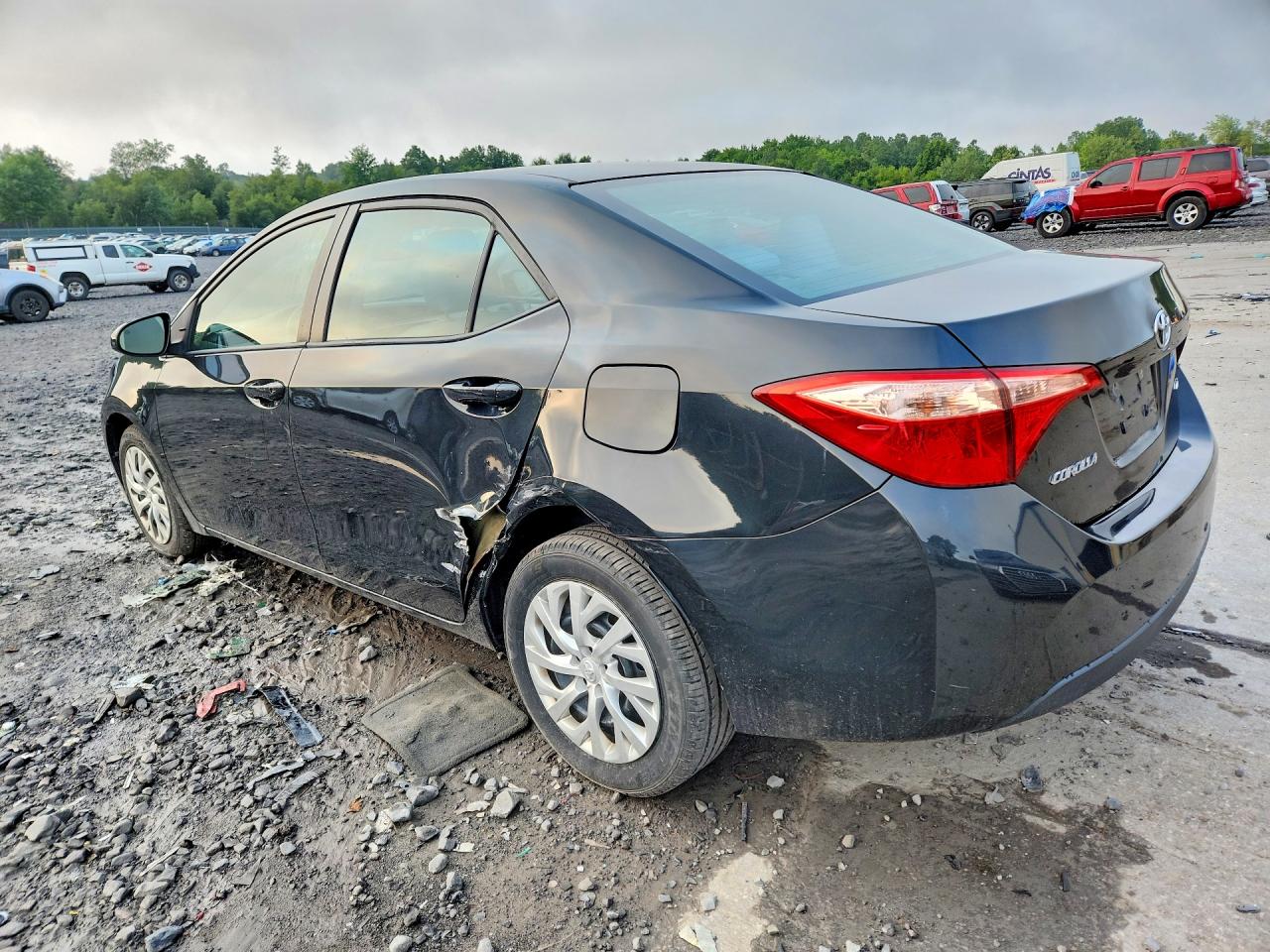 2017 TOYOTA COROLLA LE — снимка 2