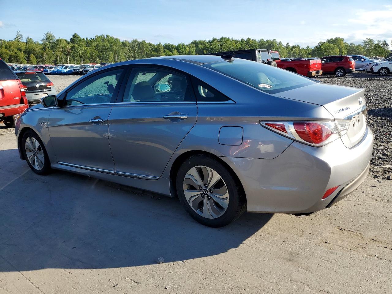 2015 HYUNDAI SONATA HYBRID LIMITED — снимка 2