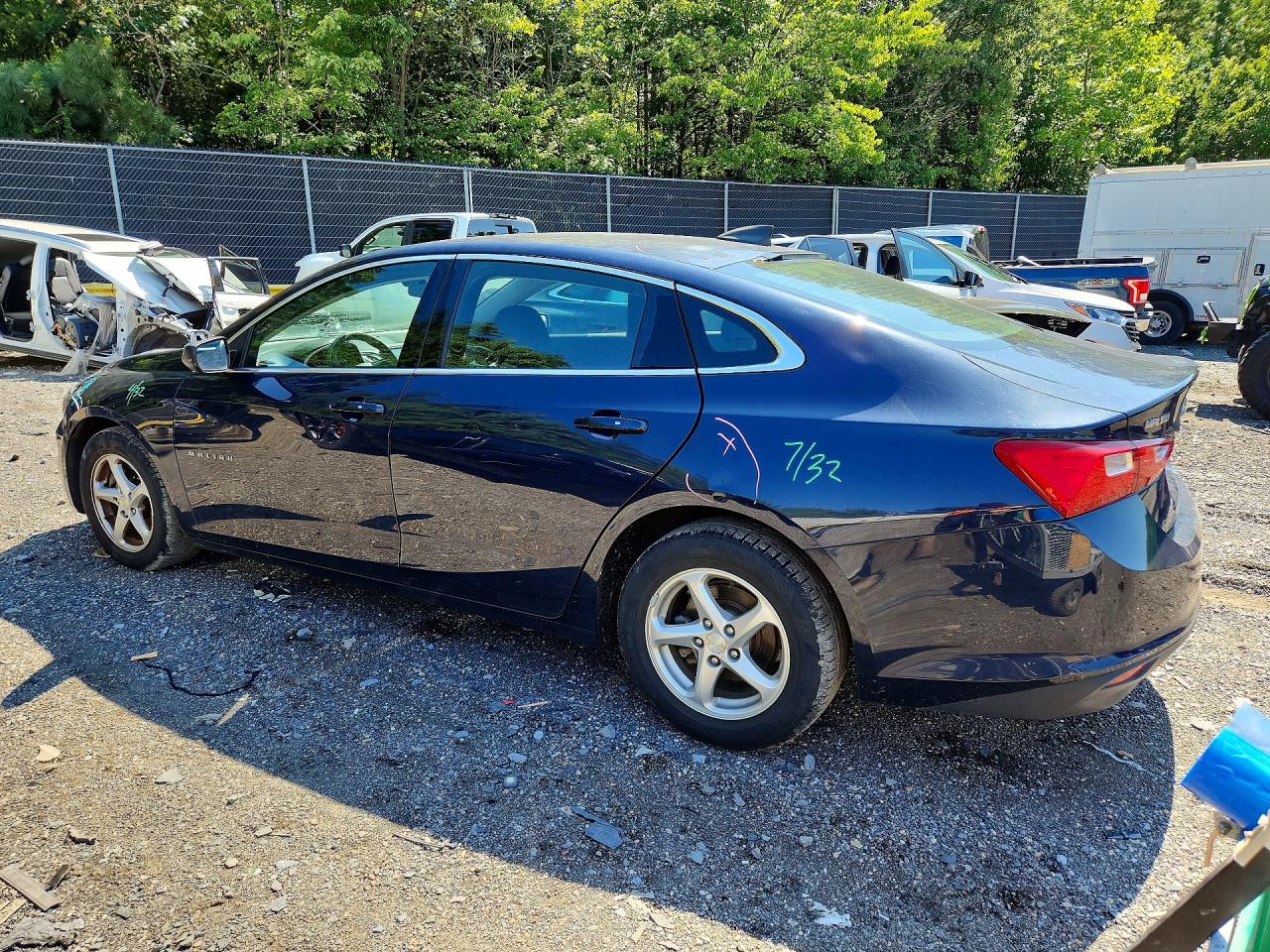 2017 CHEVROLET MALIBU LS — снимка 2