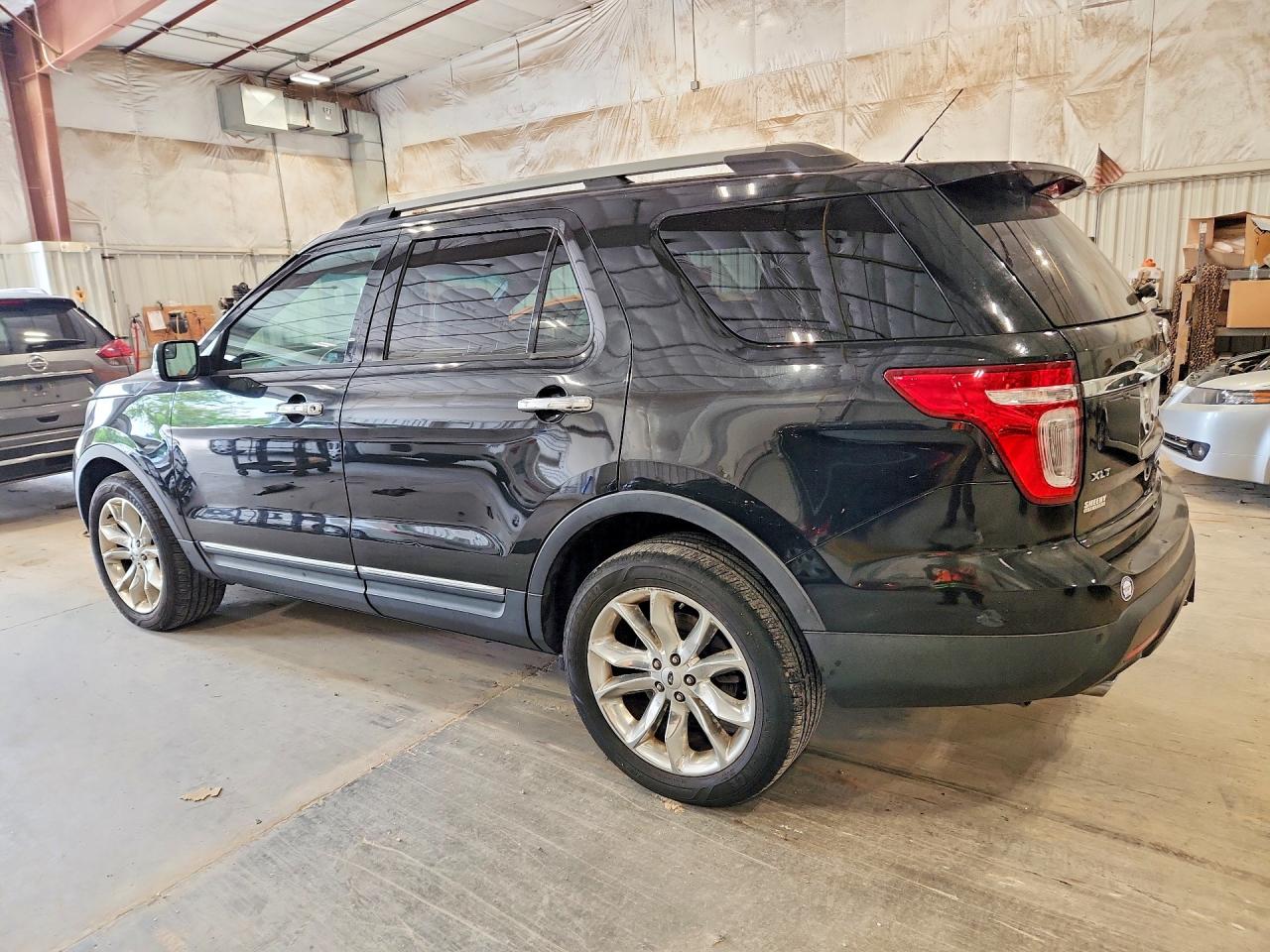 2015 FORD EXPLORER XLT — снимка 2