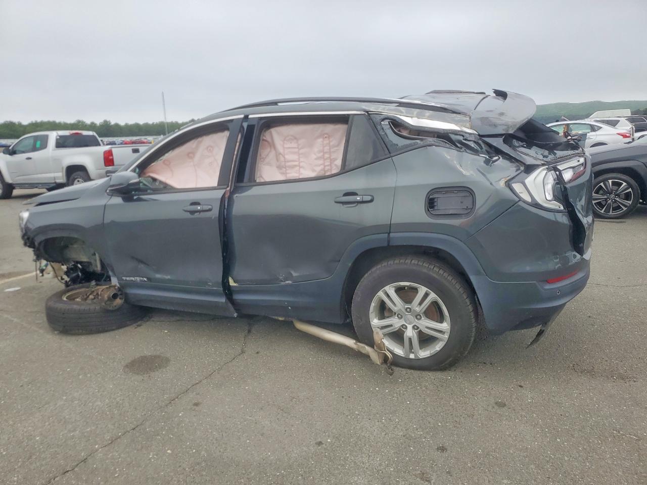 2019 GMC TERRAIN SLE — снимка 2