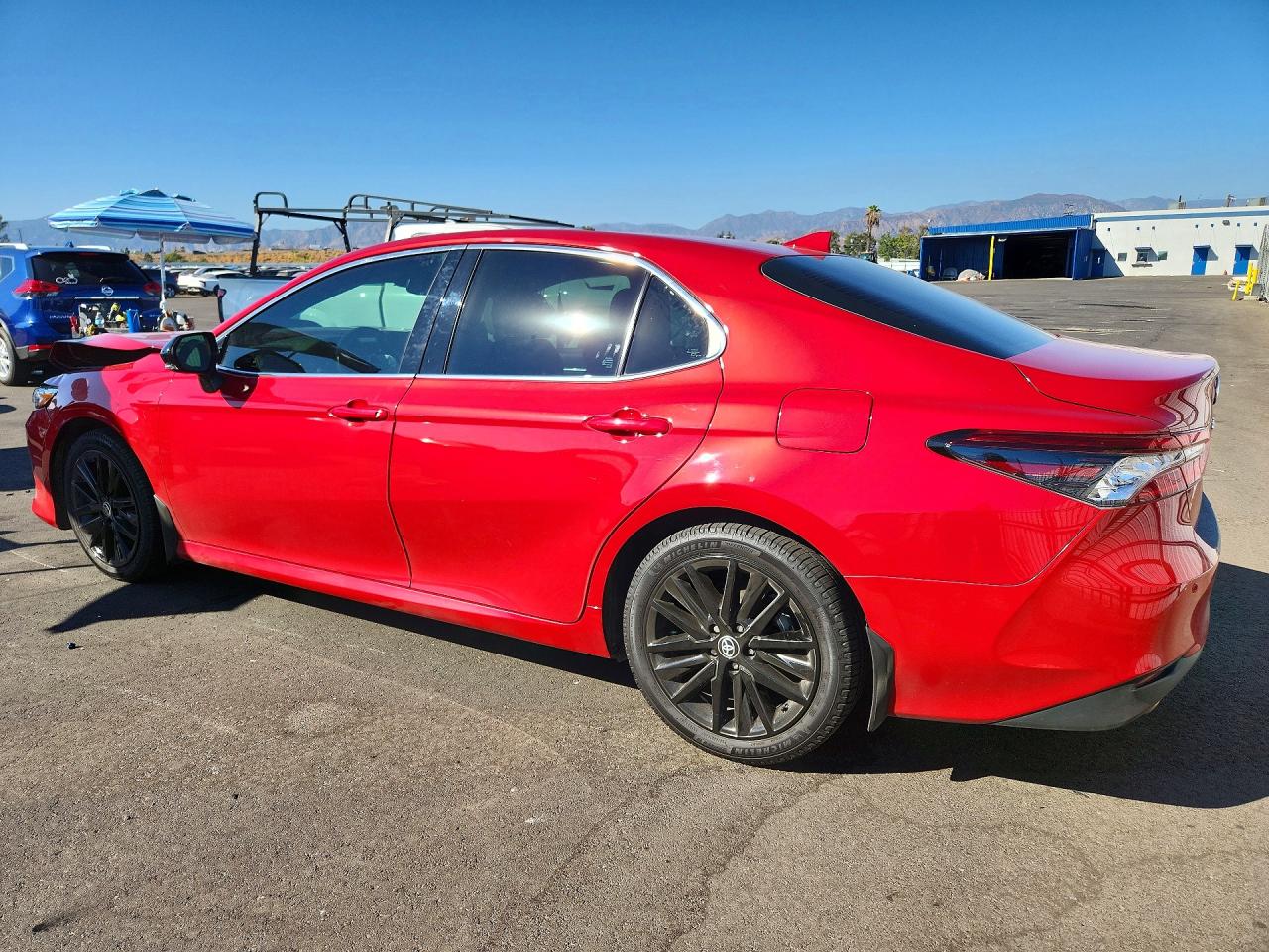2023 TOYOTA CAMRY XLE — снимка 2
