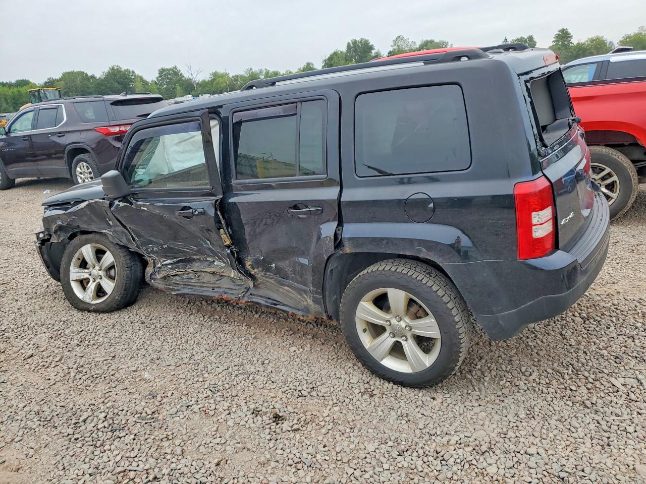 2015 JEEP PATRIOT LATITUDE — снимка 2